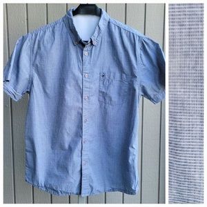 Billabong | 3/$12 Button-Down Men's Short Sleeve Shirt EUC Small light blue